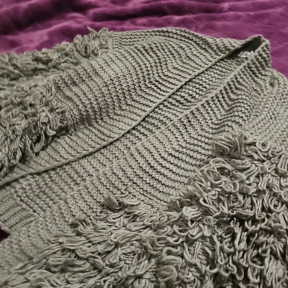 MACARON Olive Fringed Cardigan - Picture 3 of 4